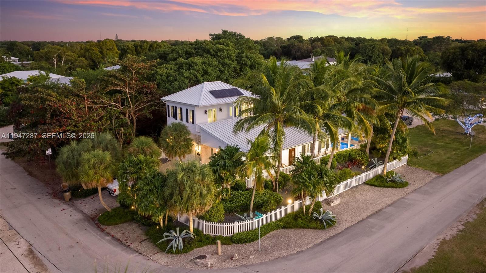 65 Tarpon Ave, Key Largo FL 33037
