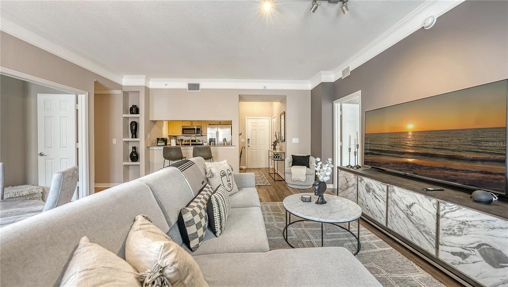 1064 N TAMIAMI TRAIL UNIT 1522