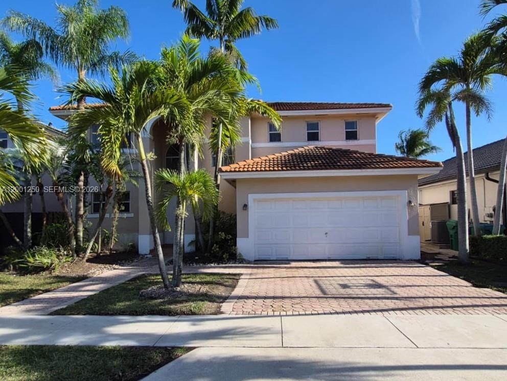 15902 SW 66th Ter, Miami FL 33193