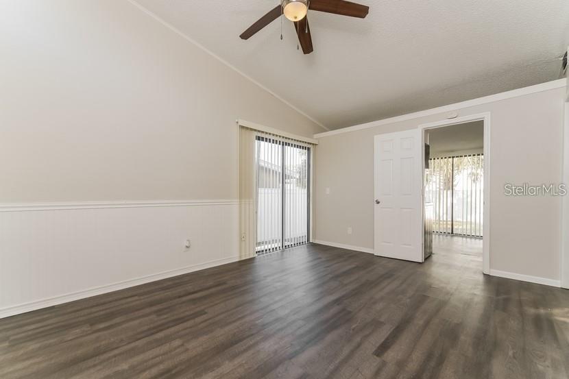 559 MARTIN PLACE BOULEVARD, APOPKA, FL — photo 4 of 17