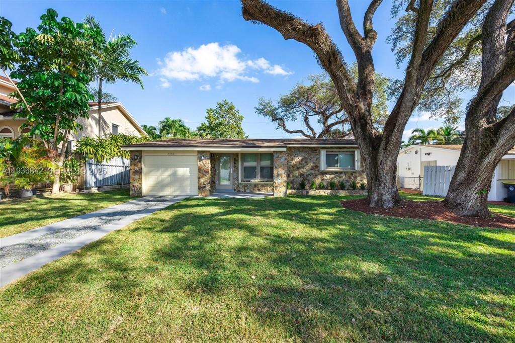 4510 SW 25th Ter, Dania Beach FL 33312