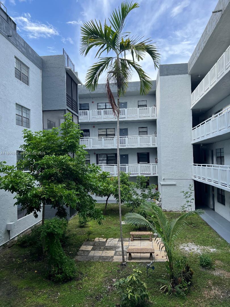 13500 NE 3rd Ct # 217, North Miami FL 33161
