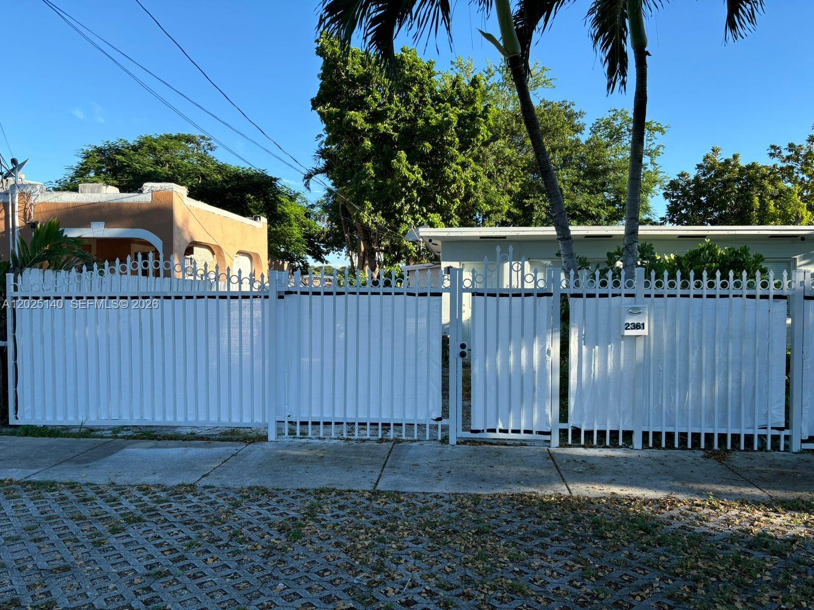 2359 NW 32nd St, Miami FL 33142