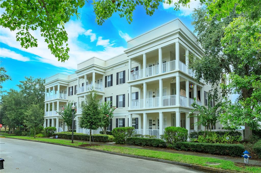987 FERN AVENUE UNIT 301