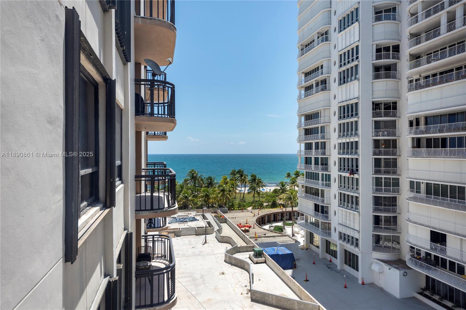BAL HARBOUR, FL — photo 5 of 24