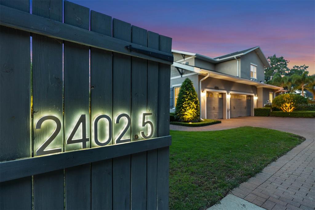 2402.5 TEMPLE DRIVE