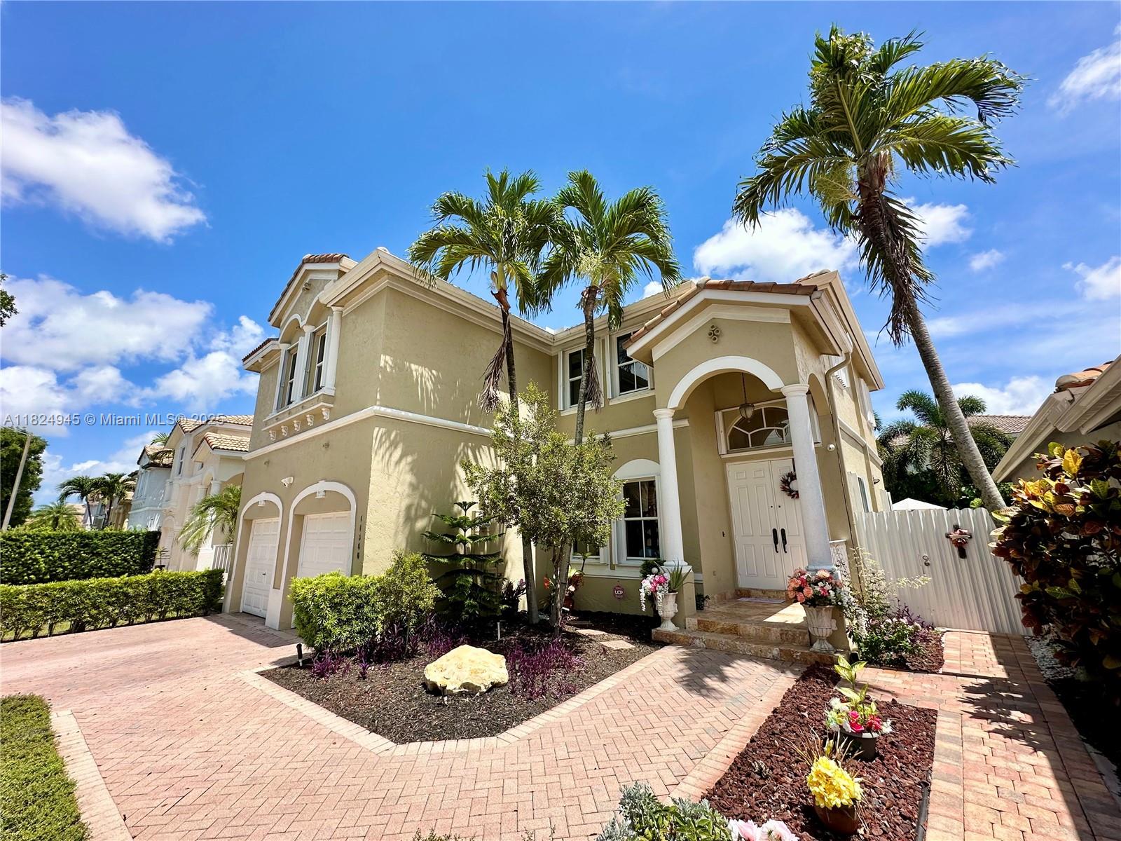 11360 NW 48th Ter, Doral FL 33178