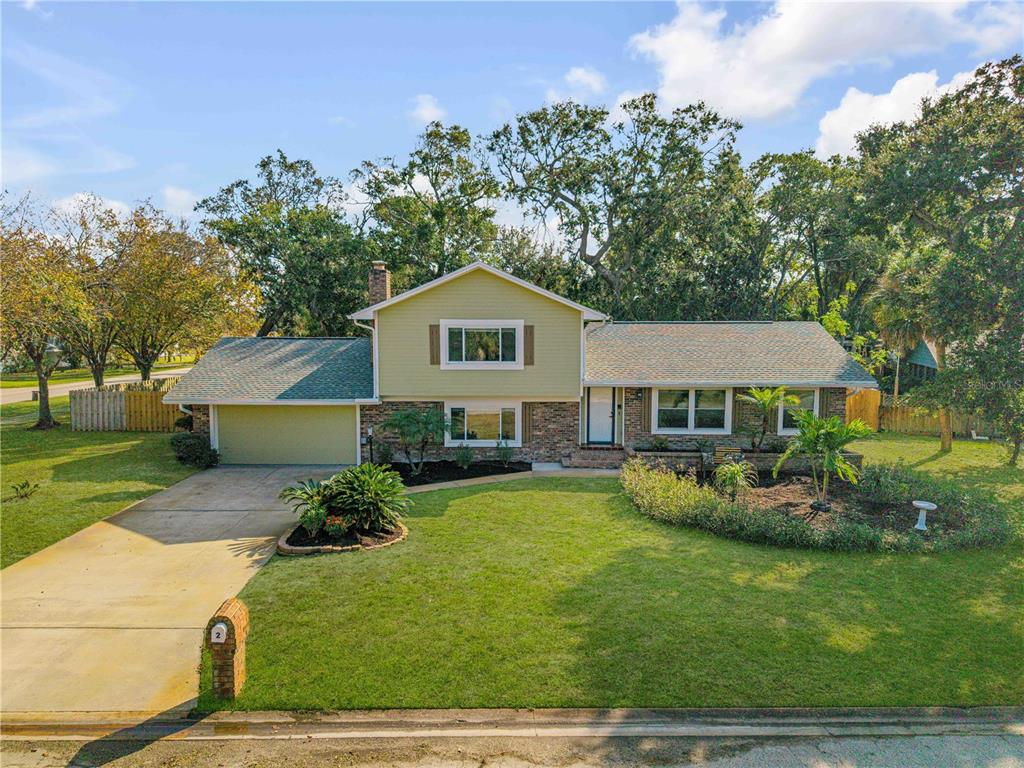 2 RED CEDAR COURT