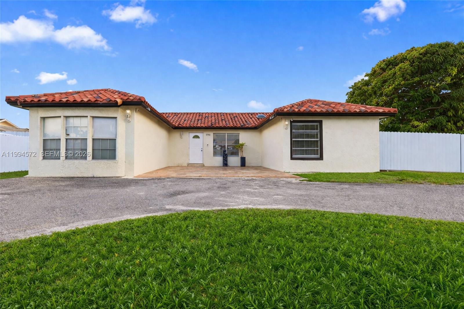 5730 NW 199th St, Hialeah FL 33015