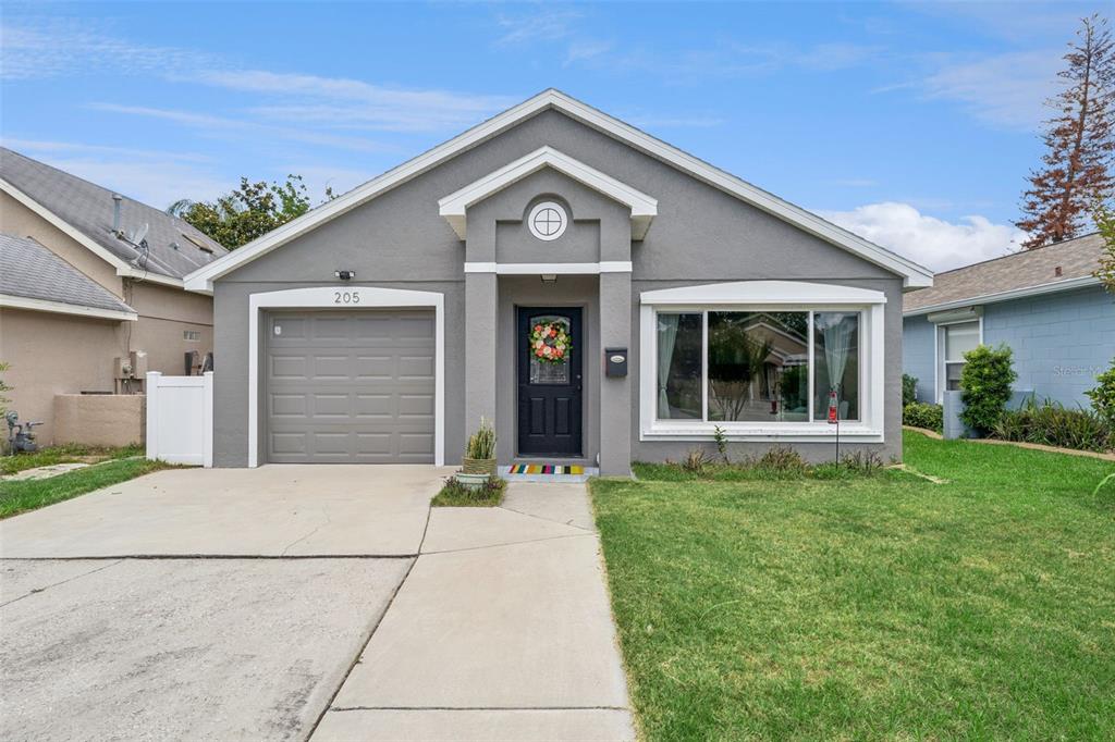 205 HORSTFIELD DRIVE