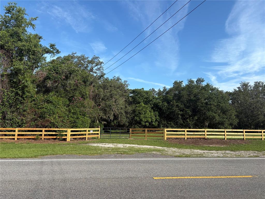 1025 COUNTY ROAD 48