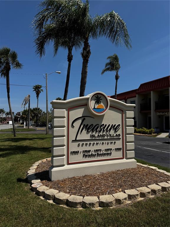 10365 PARADISE BOULEVARD UNIT 9