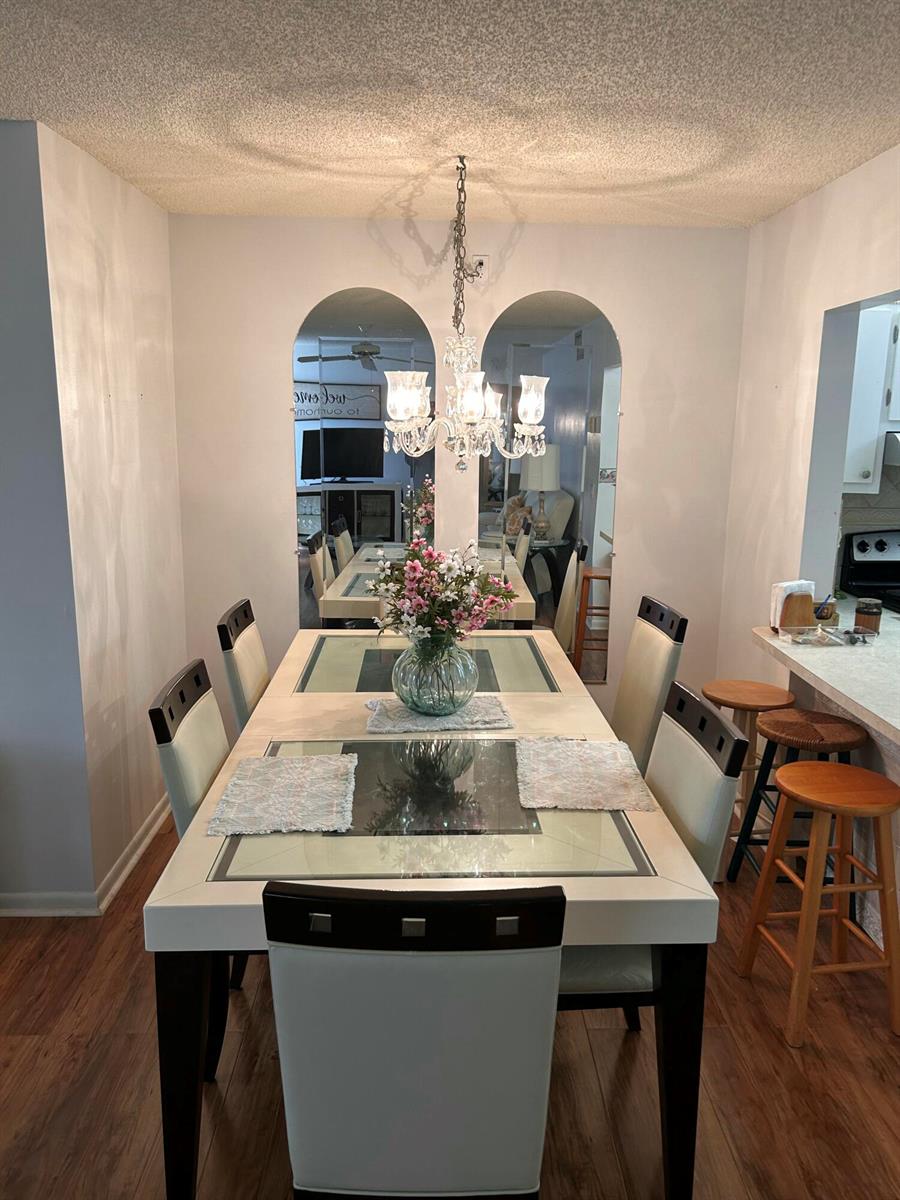 Dining Area — 304 Knotty Pine Circle # 2, FL 33463, FL