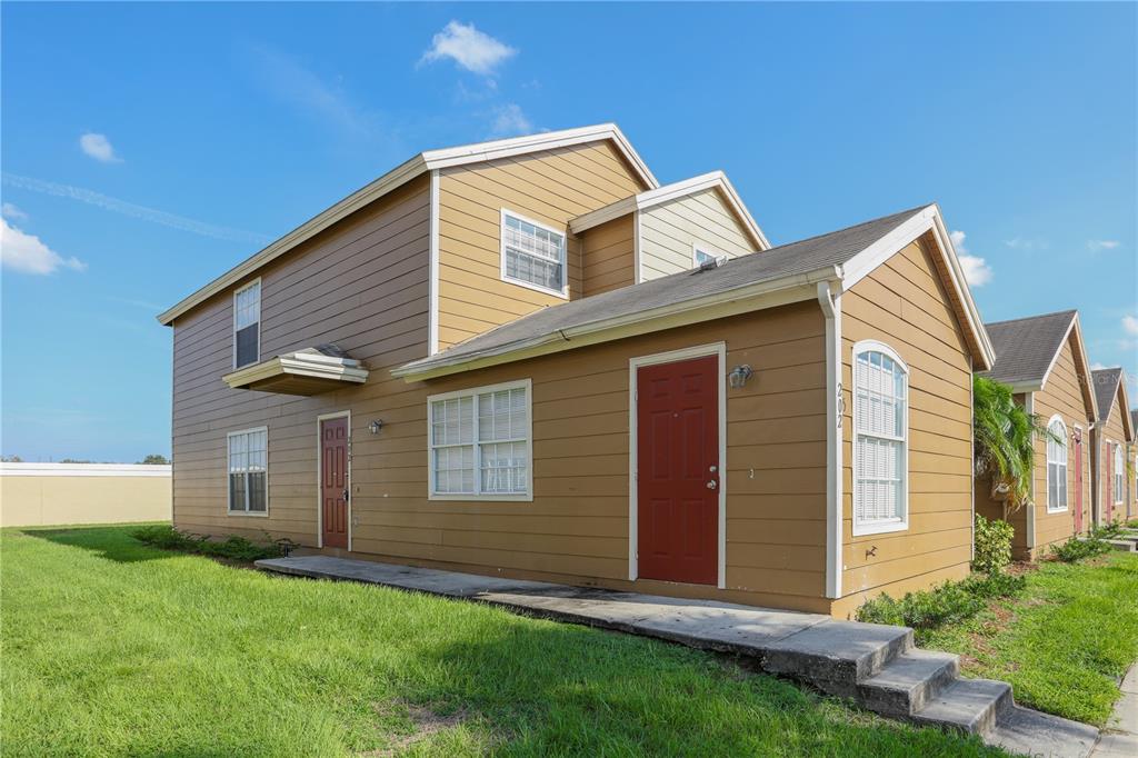 202 WASHINGTON PALM LOOP