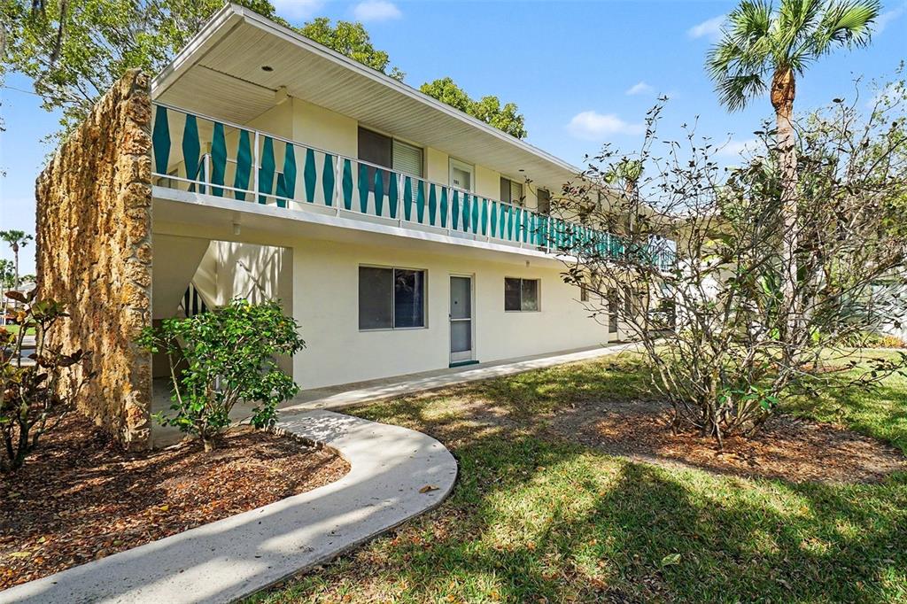 349 JOEL BOULEVARD UNIT 101
