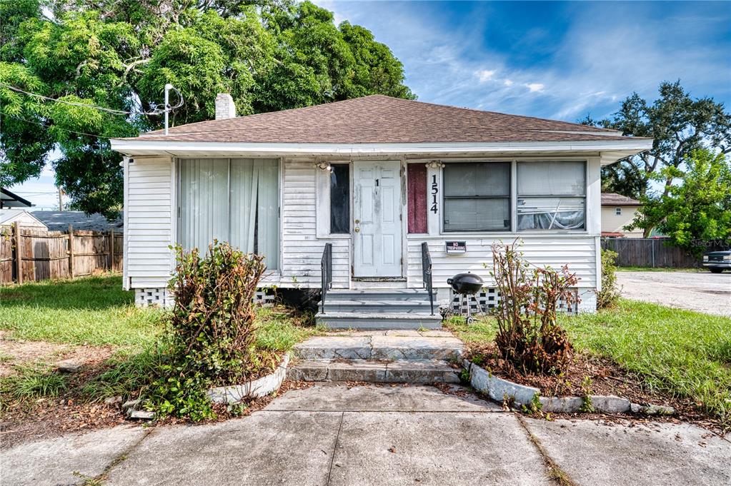 1514 12TH AVENUE W, BRADENTON, FL — photo 3 of 30