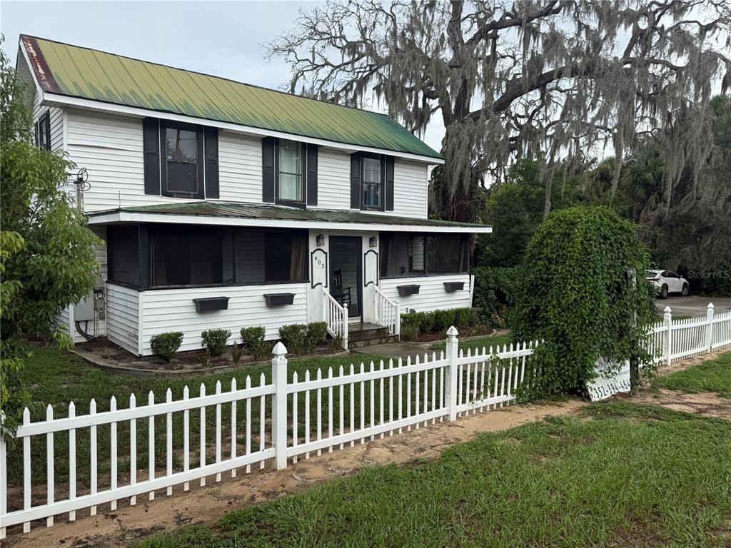 605 S MAIN AVENUE