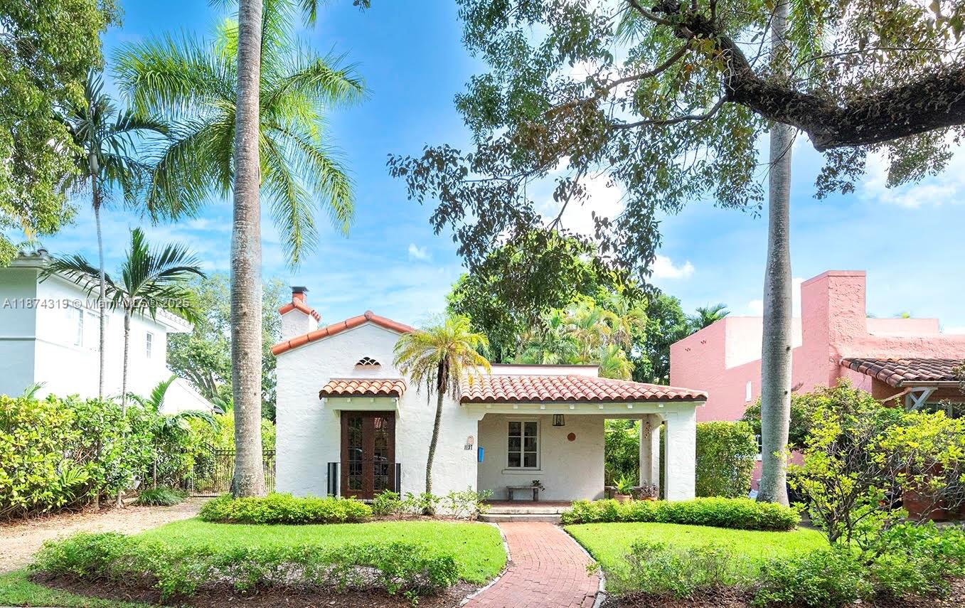 1137 Obispo Ave, Coral Gables FL 33134