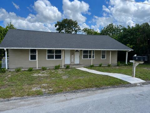 130 E Northside Drive, Lake Wales FL 33853