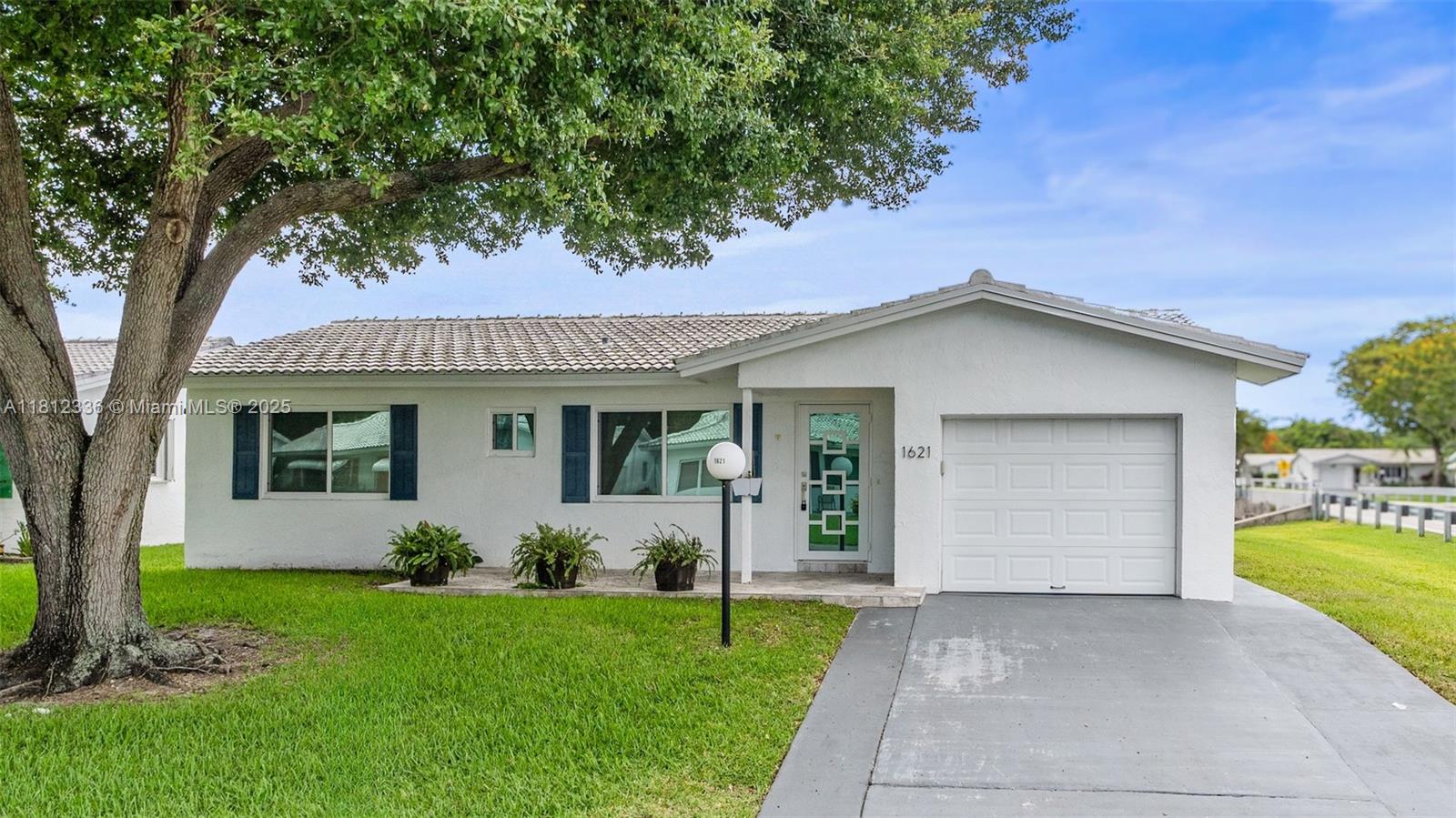 1621 NW 87th Ln, Plantation FL 33322