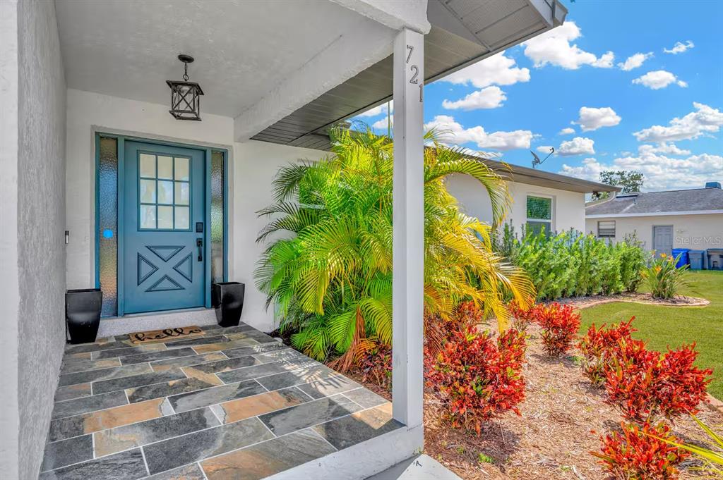 721 EAGLE LANE, APOLLO BEACH, FL — photo 5 of 30