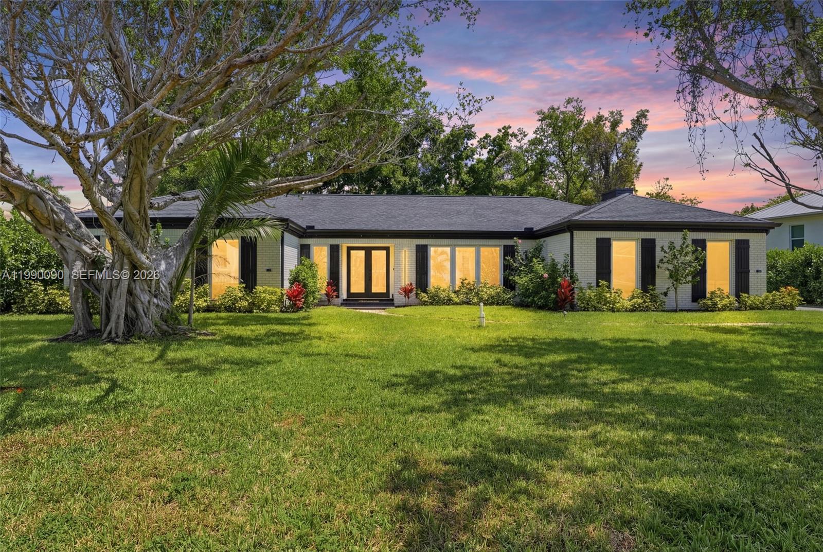 3931 W Riverside DR, Fort Myers FL 33901