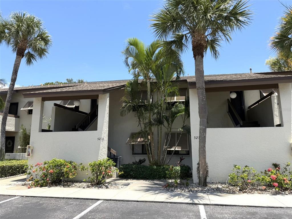 5216 WILLOW LINKS UNIT 82