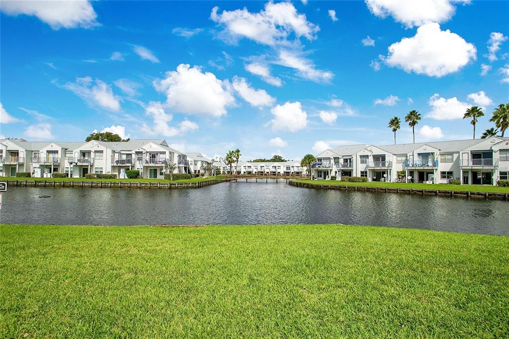 2564 WOODGATE BOULEVARD UNIT 103