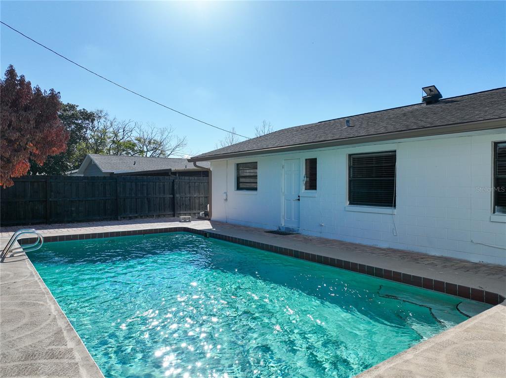 3463 ARNEL DRIVE