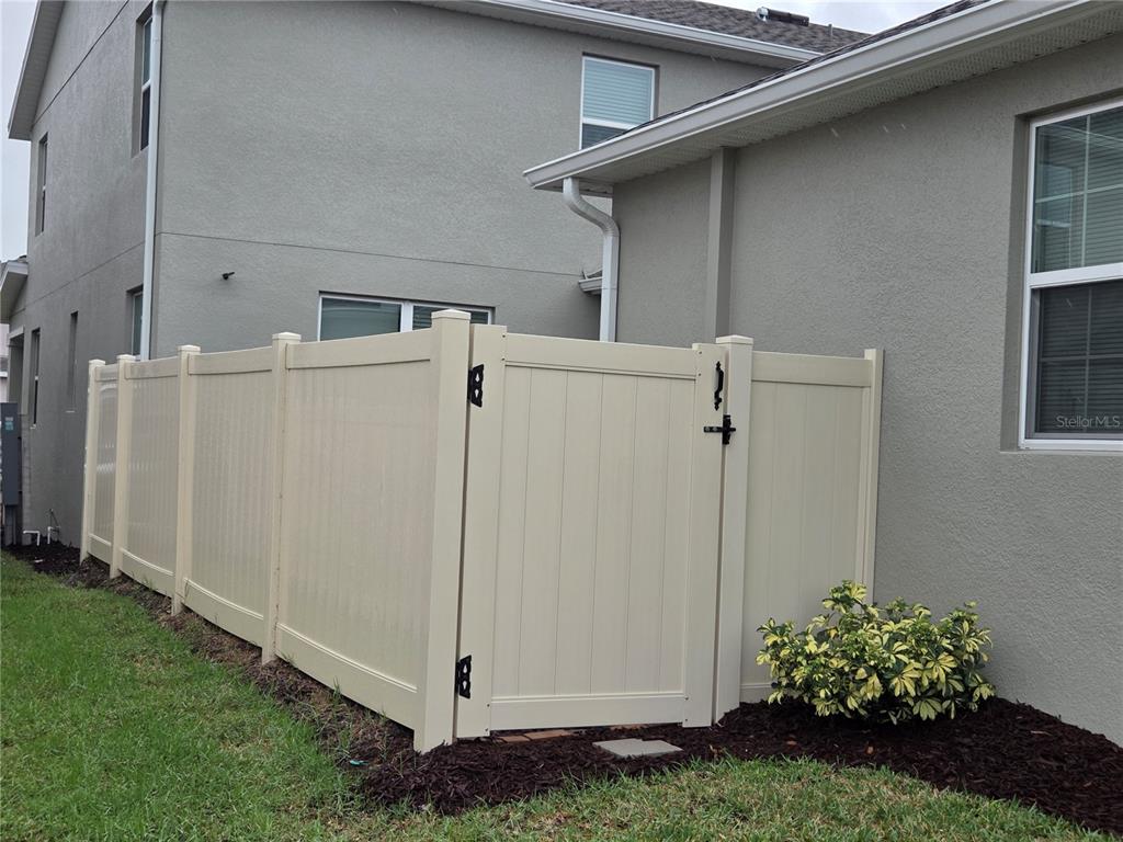 1686 CONTENTMENT LOOP, KISSIMMEE, FL — photo 3 of 30