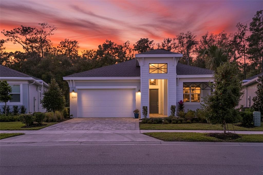1058 LILIANA DRIVE