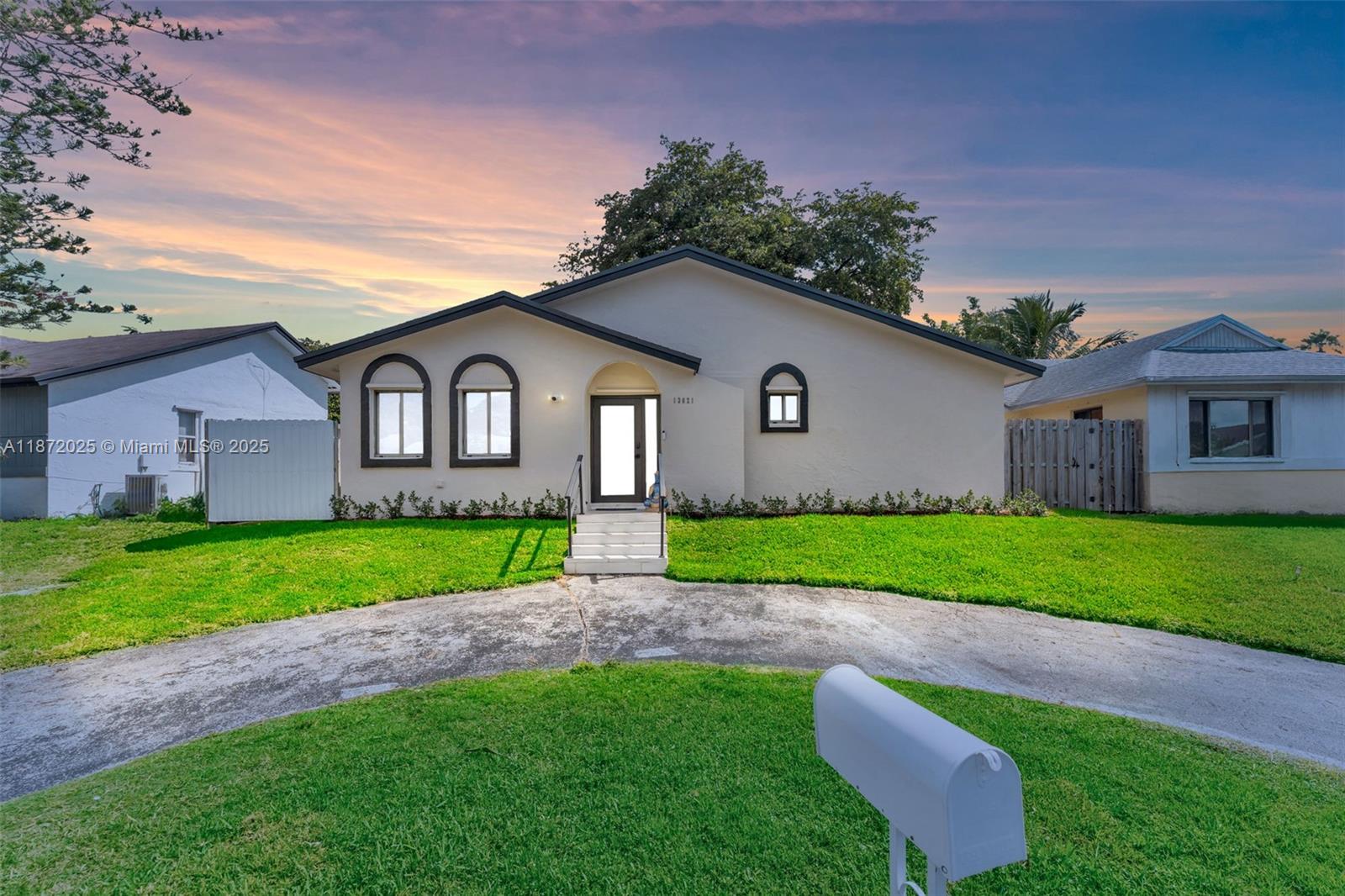 13621 SW 287th Ln, Homestead FL 33033