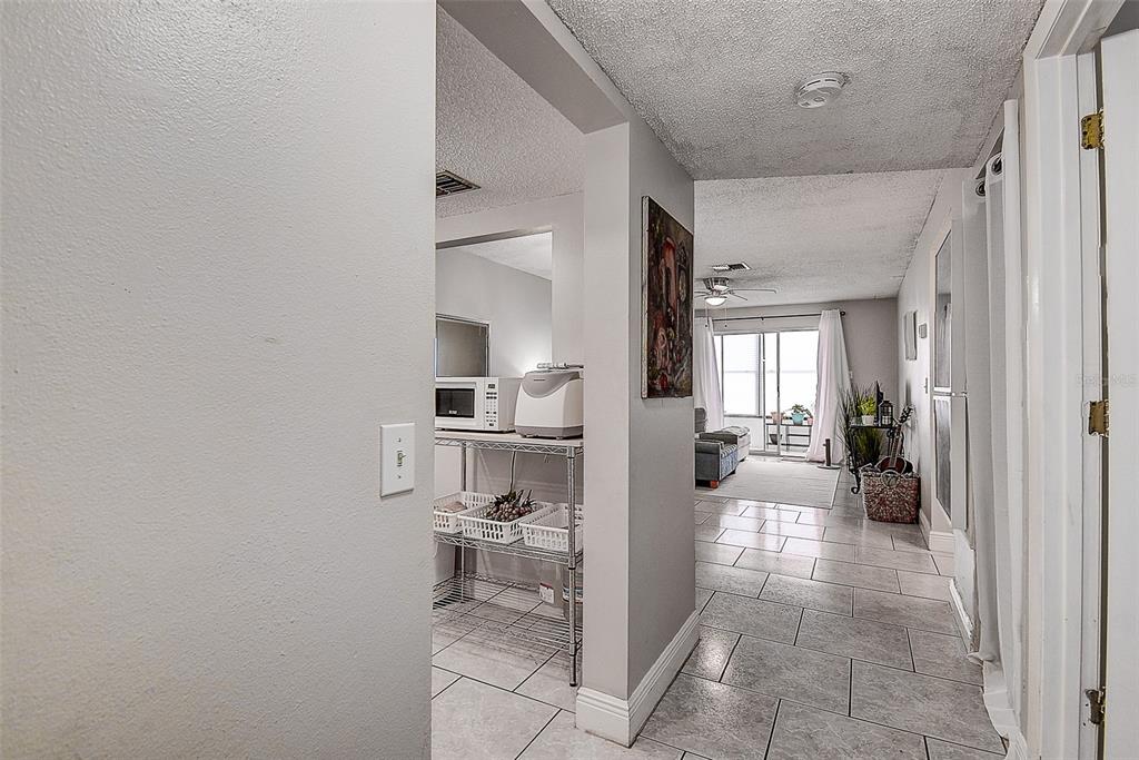 2438 ENTERPRISE ROAD UNIT 6, CLEARWATER, FL — photo 5 of 29