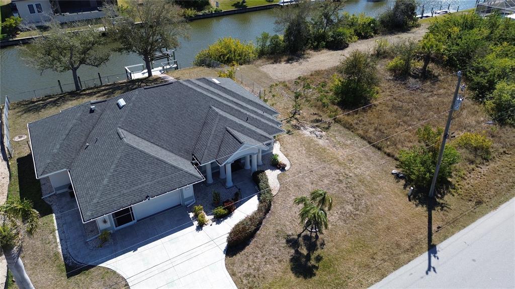 9436 SPRING CIRCLE