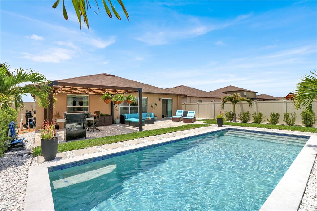 7114 FERN GARDEN COURT