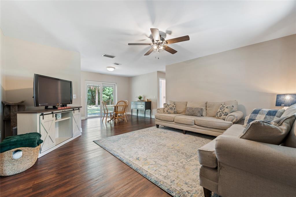 513 DOROTHY CIRCLE, EUSTIS, FL — photo 4 of 30