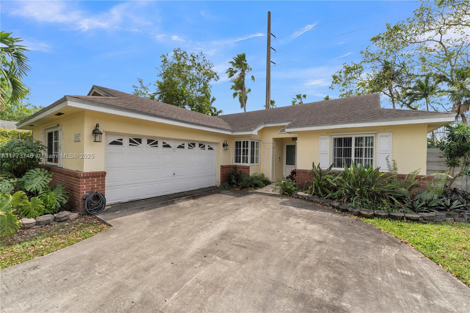 13878 SW 151 Ln, Miami FL 33186