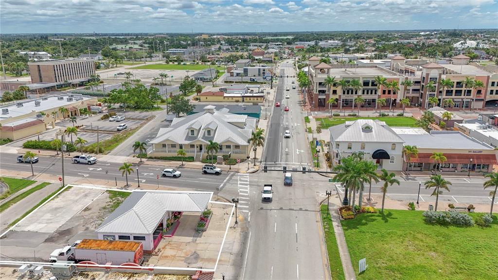 140 TAMIAMI TRAIL, PUNTA GORDA, FL — photo 5 of 19