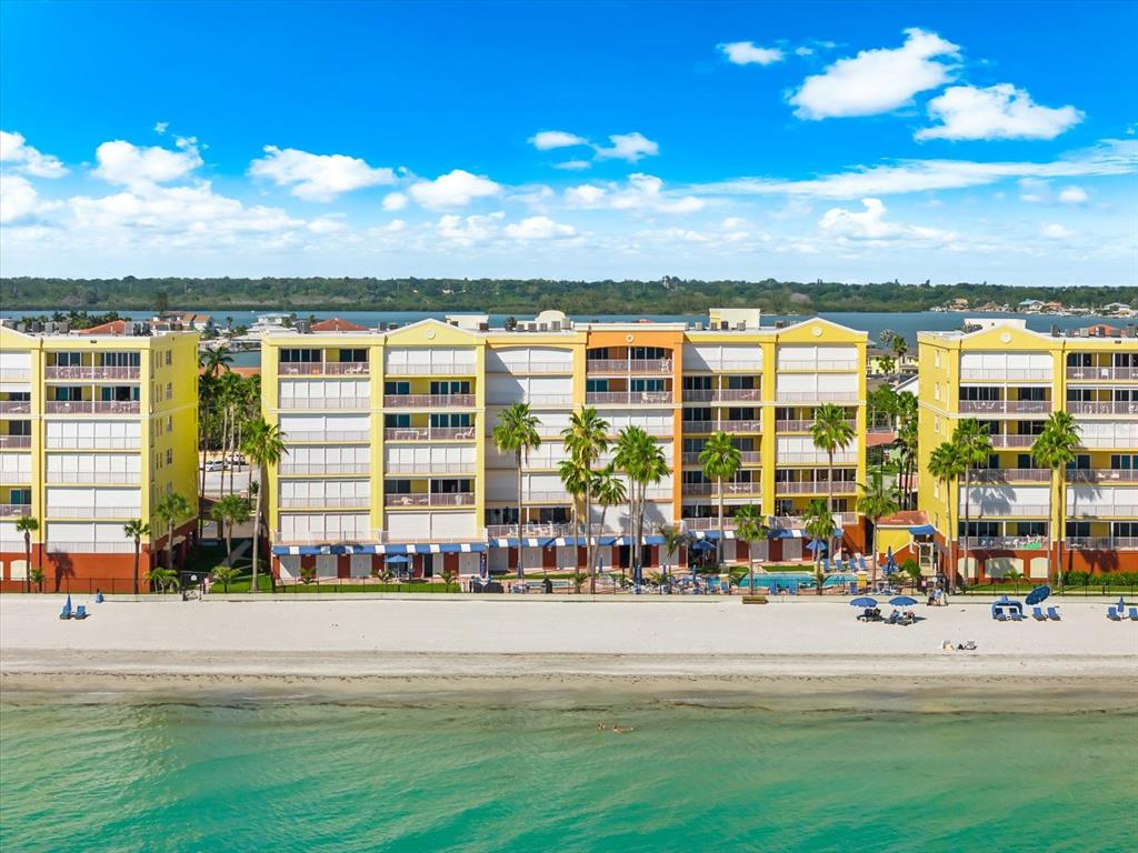 16500 GULF BOULEVARD UNIT 352