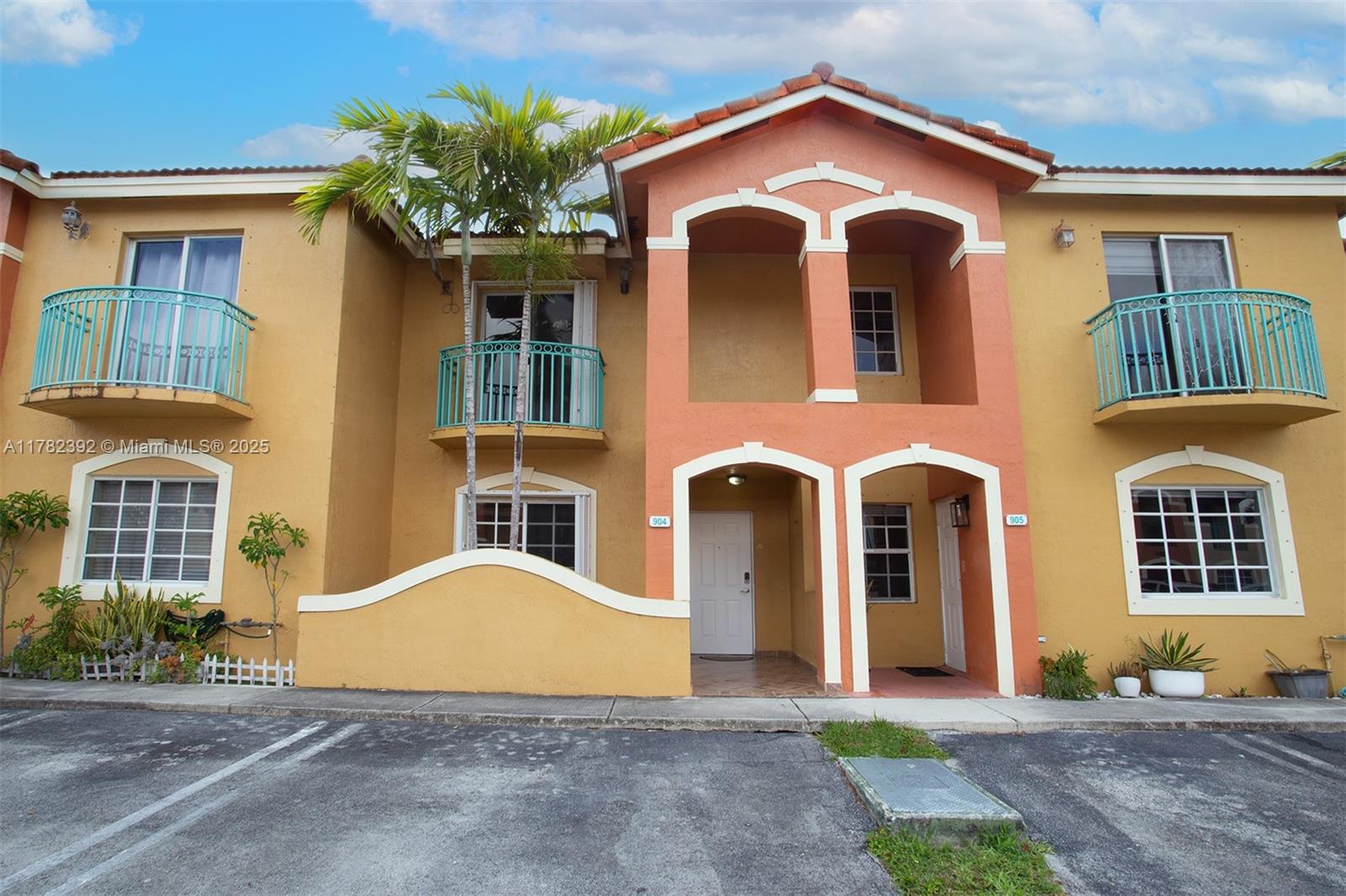 7225 NW 173rd Dr # 9, Hialeah FL 33015
