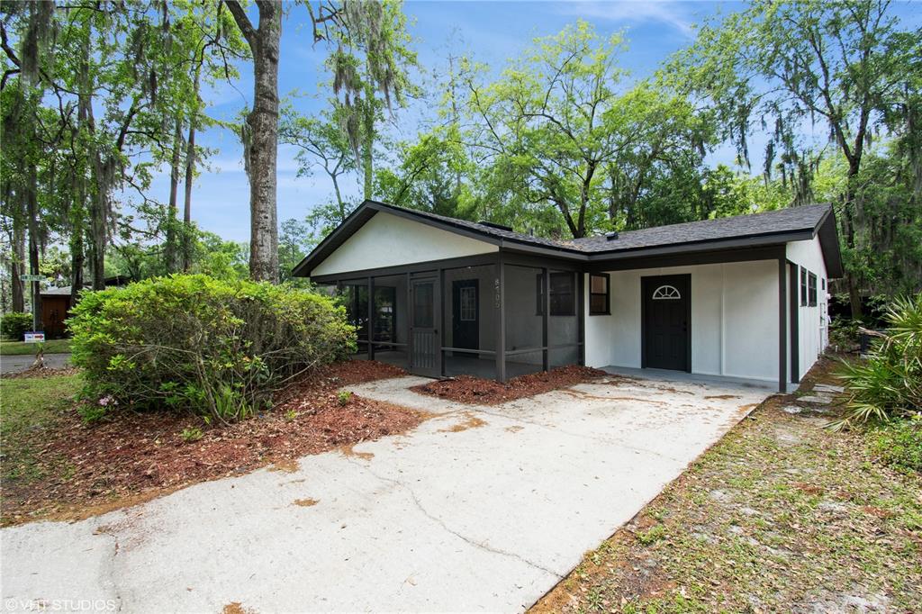 8706 NW 37TH CIRCLE