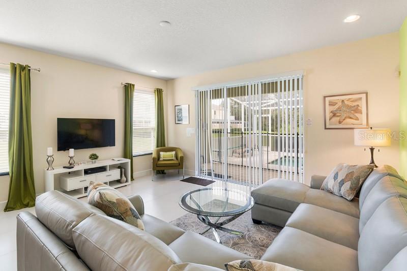 1507 TRANQUIL AVENUE, CLERMONT, FL — photo 2 of 23