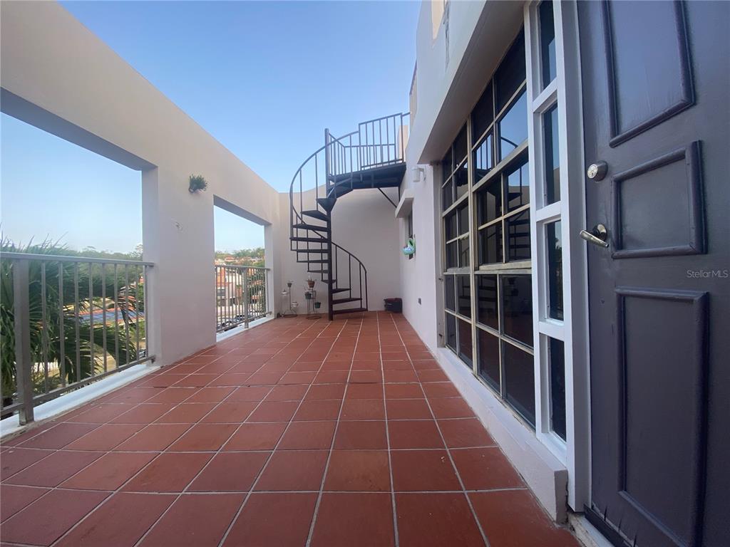150 PALMAS DRIVE UNIT 118