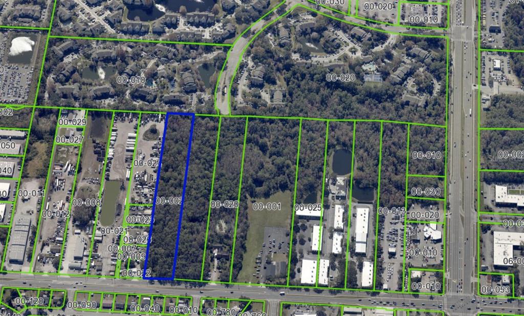 This is an aerial map showing a highlighted rectangular parcel of land among other properties — 5970 HOFFNER AVENUE, ORLANDO, FL