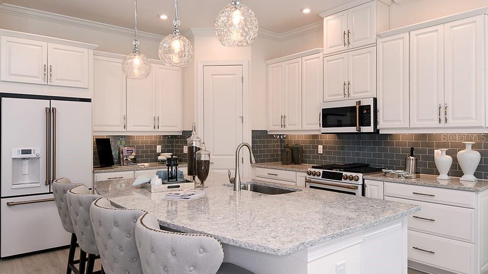 This floor plan shows a single-story home layout with a tandem garage and rear lanai — 3208 VICENZA COURT, BRADENTON, FL
