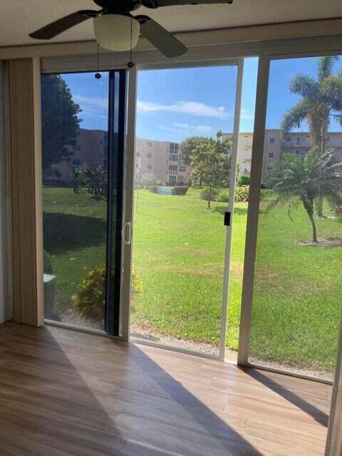 300 NE 26th Avenue NE # 1040, Boynton Beach FL 33435