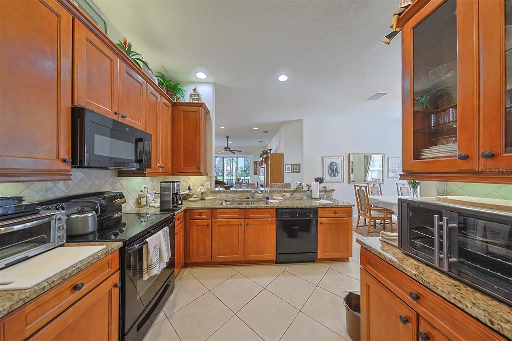 15948 COBBLE MILL DRIVE, WIMAUMA, FL — photo 3 of 30