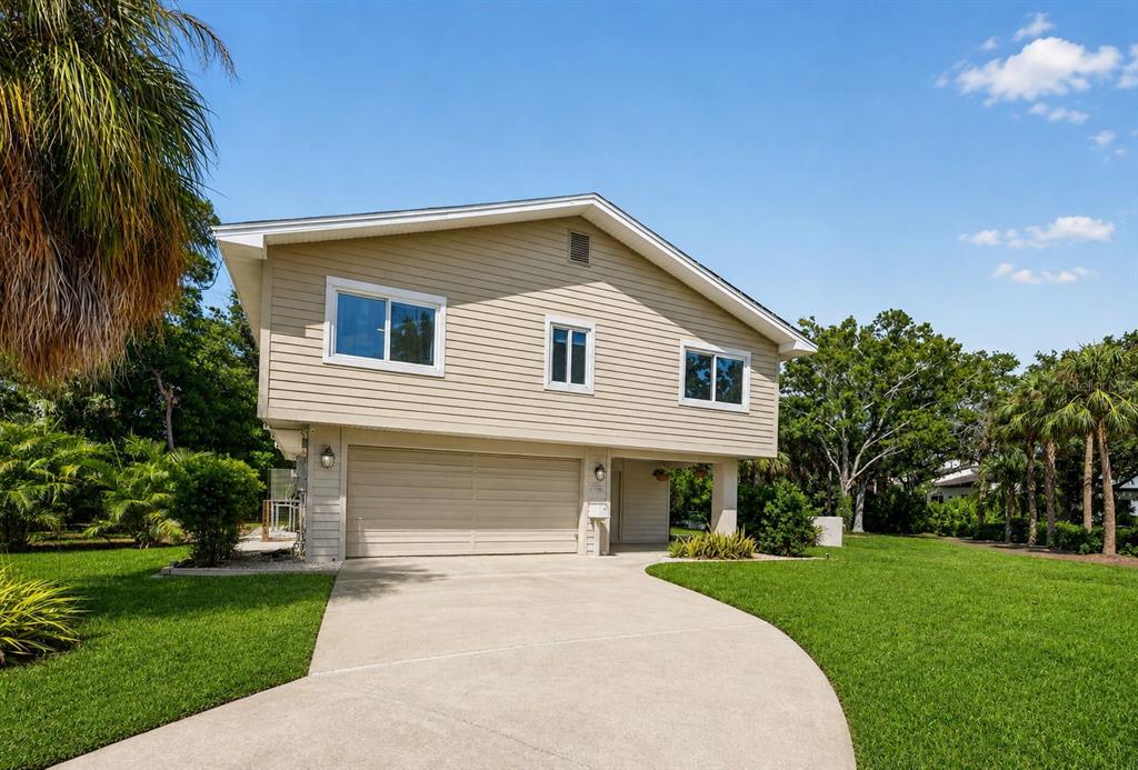 1300 PLEASANT WAY S, ST PETERSBURG, FL — photo 2 of 30