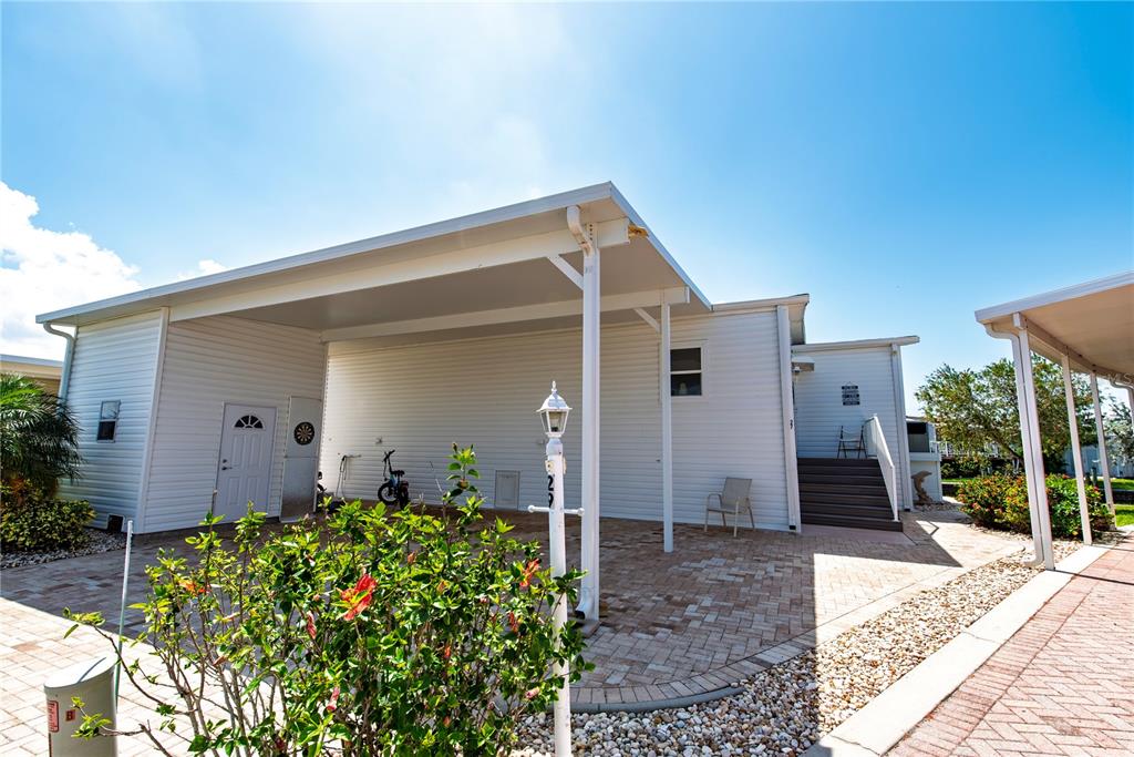 27 EMDEN CIRCLE