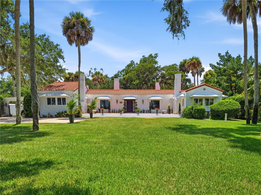 636 N RIVERSIDE DRIVE